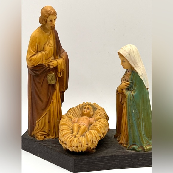 MCM Christmas Nativity Plastic Candle Holder Manger Scene Baby Jesus Hong Kong - Picture 2 of 8